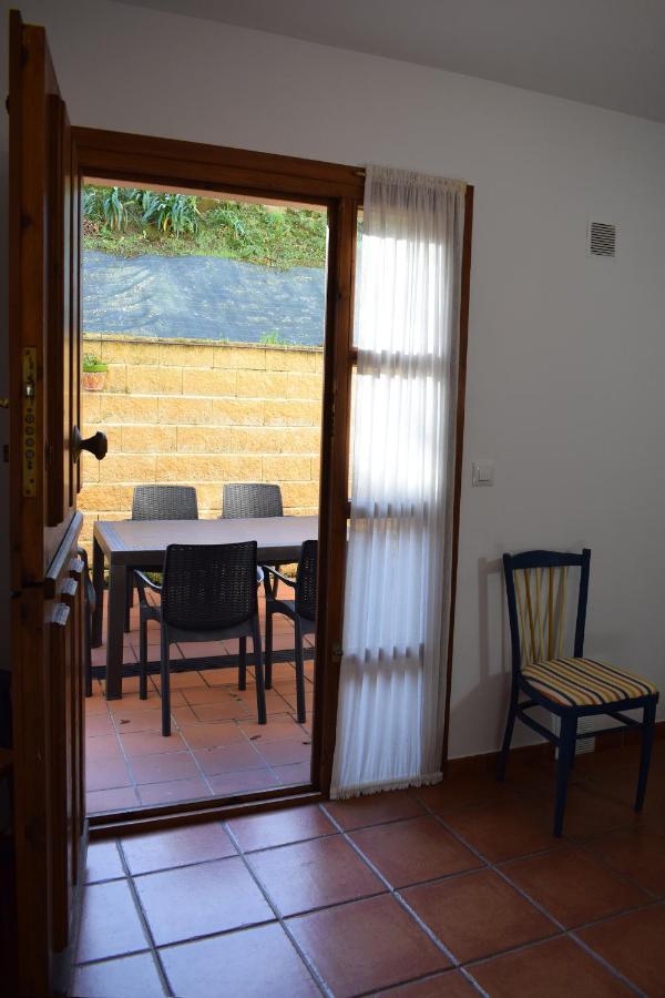 Apartamentos Rurales La Taberna Matienzo Exterior photo